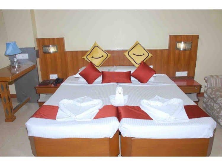 Vista Rooms at Lashkar Mohalla Vista Rooms at Lashkar Mohalla