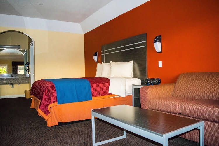 Americas Inns and Suites Willowbrook0