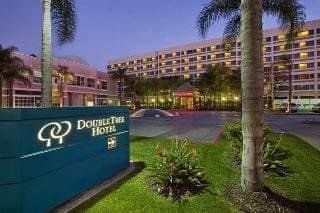 DoubleTree by Hilton Hotel LAX El Segundo DoubleTree by Hilton Hotel LAX El Segundo