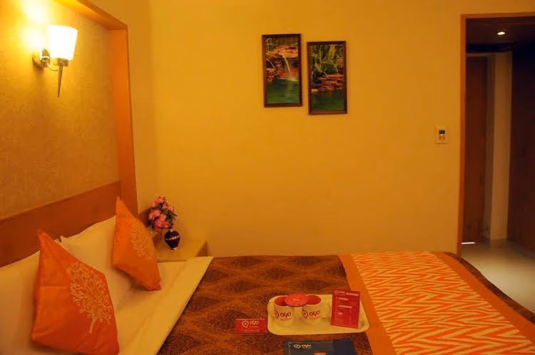 OYO Rooms Cross Cut Road Gokhale Street0