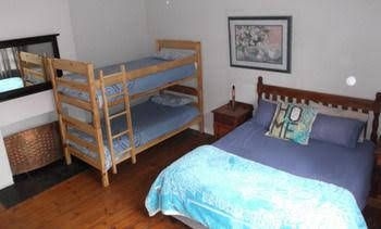 HomeBase Melville Hostel/Backpacker0