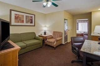 Holiday Inn Express and Suites Chicago West St Charles Holiday Inn Express and Suites Chicago West St Charles