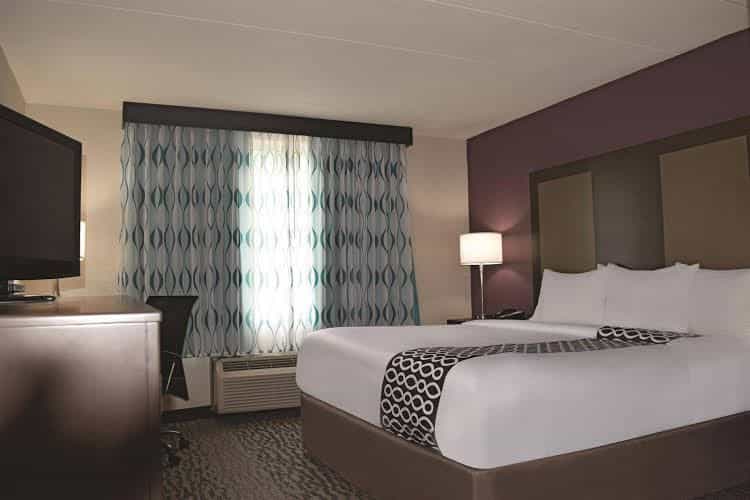 La Quinta Inn and Suites Sturbridge