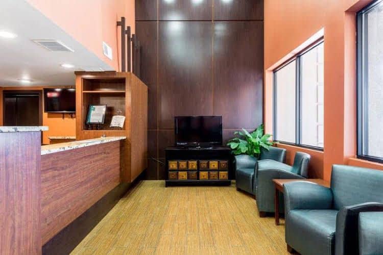 Quality Inn Nashville Downtown Stadium Quality Inn Nashville Downtown Stadium
