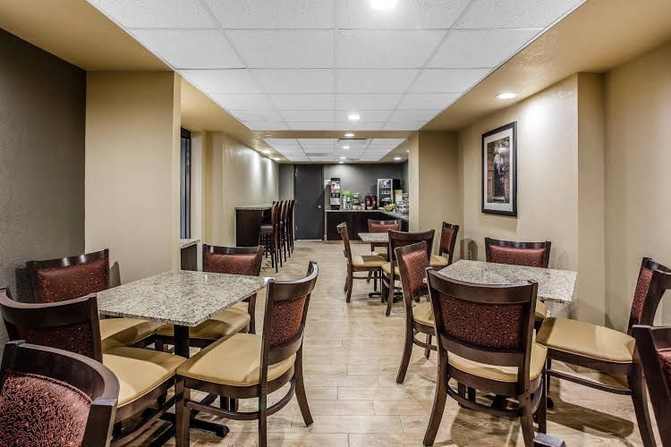 Quality Inn and Suites Columbia0