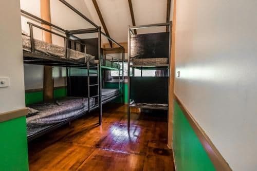 Bed in 6-Bed Mixed Dormitory Room with AC