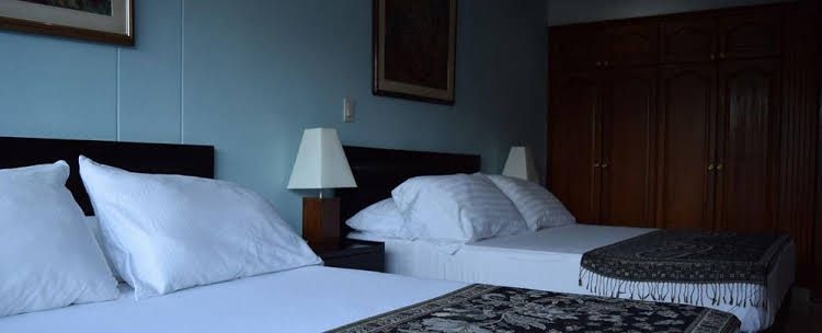 Casa Bella Suites0
