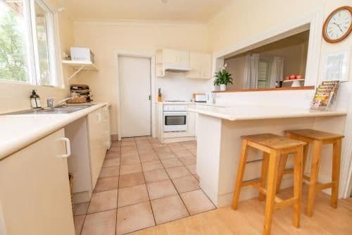 Three-Bedroom Cottage - Overseers