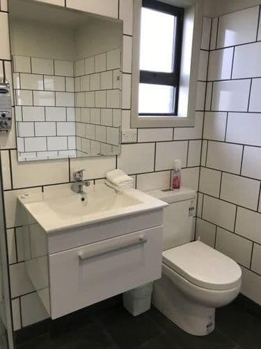 Deluxe One-Bedroom Apartment with Spa Bath