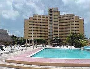 Torre Dorada Cancun0