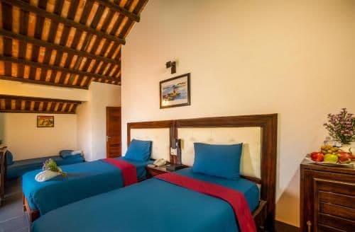 Deluxe Triple Room with City View