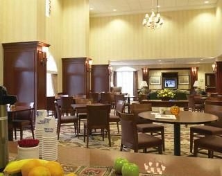Hampton Inn & Suites Newport Middletown1