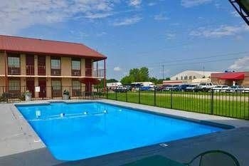 Rodeway Inn0