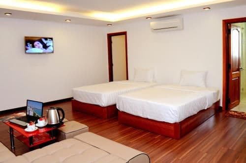 Deluxe Family Room