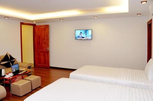 Deluxe Family Room