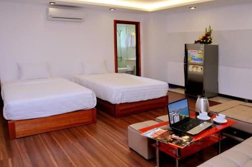 Deluxe Family Room