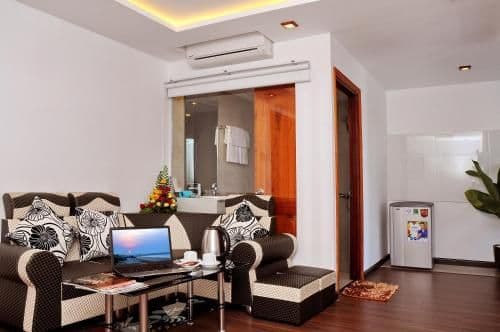Deluxe Family Room