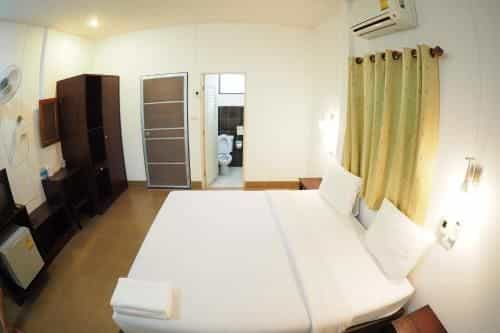 Wandee Bed & Breakfast Wandee Bed & Breakfast