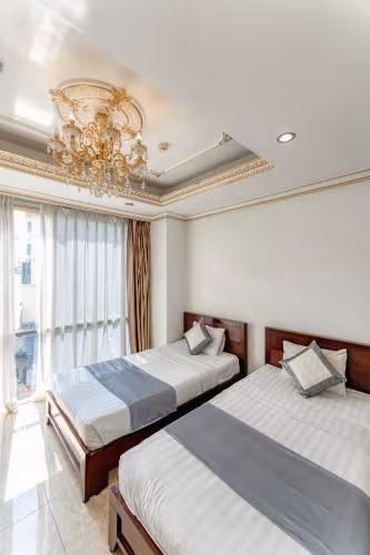 Superior Twin Room with City View