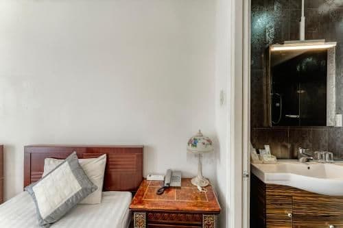 Superior Twin Room with City View