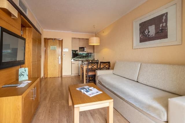 APARTMENT SUPERIOR