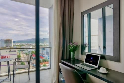Senior Deluxe City View with Balcony - Double/Twin