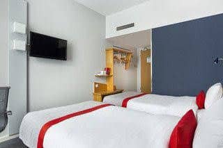 Holiday Inn Express Koln Muhlheim Holiday Inn Express Koln Muhlheim