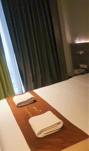 Standard Queen Room