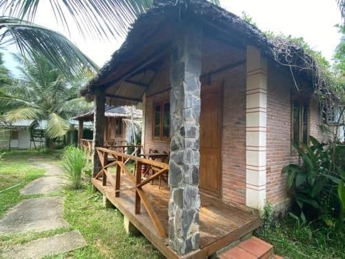 Deluxe Bamboo Bungalow