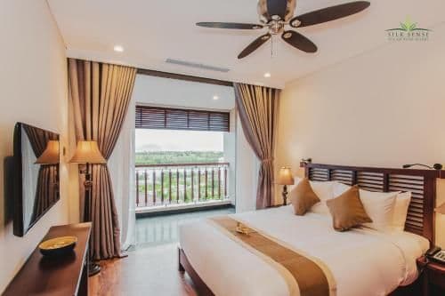 Family 2 Bedrooms River View
