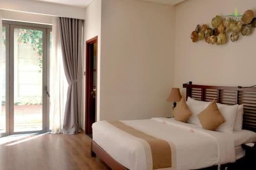 Family 2 Bedrooms Private Garden