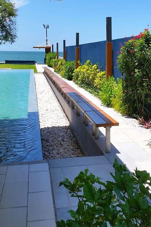 Baan Thew Talay Blue Sapphire Baan Thew Talay Blue Sapphire