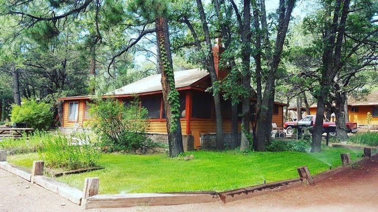 The Place at Pinetop0