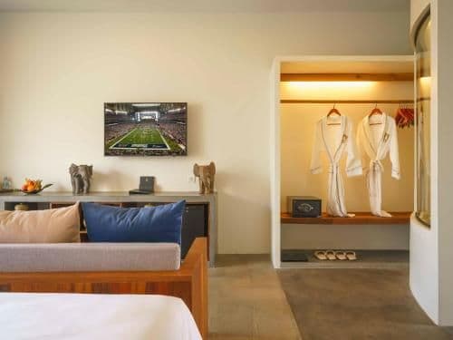 Junior Suite Double Pool View