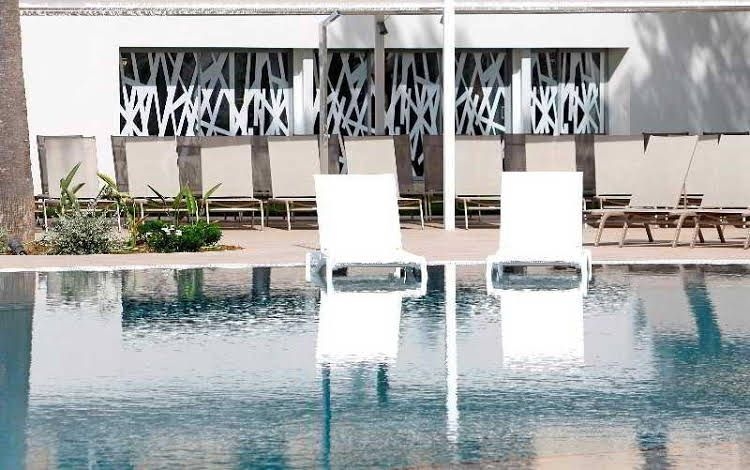 Bg Tonga Design and Suites0