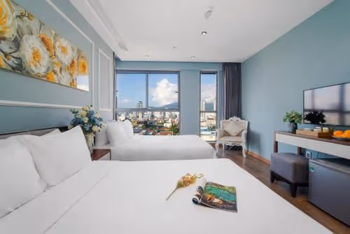Family Room with Side Sea View
