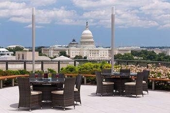 Weichert Suites at the Newseum0