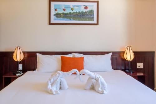 Double or Twin Room with City View