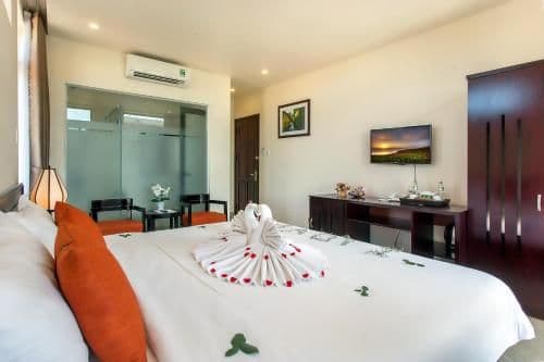 Deluxe Double Room with Balcony