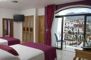Hotel Boutique Pueblo Lindo3