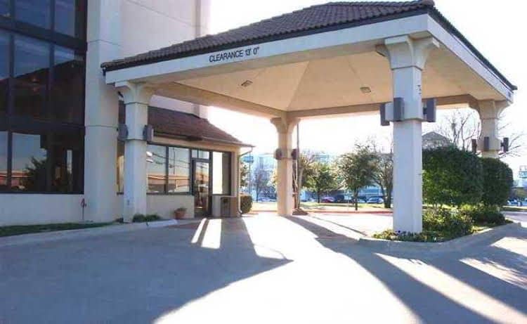 Hampton Inn DFW Airport South/Irving Hampton Inn DFW Airport South/Irving