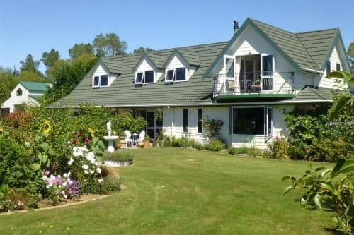 Deluxe Double or Twin Room with Garden View