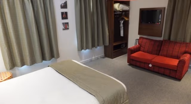 SINGLE ONE BED