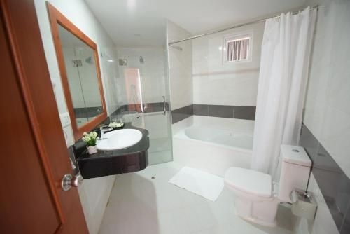 Le Mont Hotel4
