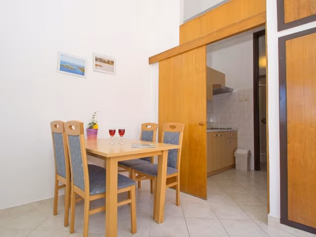 APARTMENT STANDARD