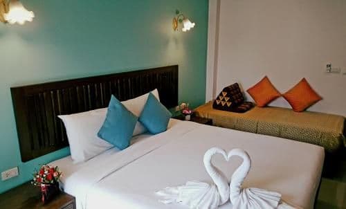 Deluxe Double Room with Balcony (Free Round Trip Airport Transfer)