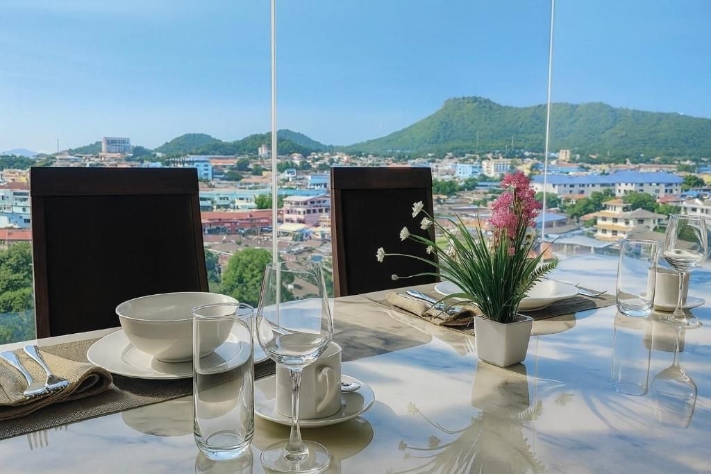 เดอะ ศรีราชา เรสซิเดนซ์ (The Sriracha Residence)4