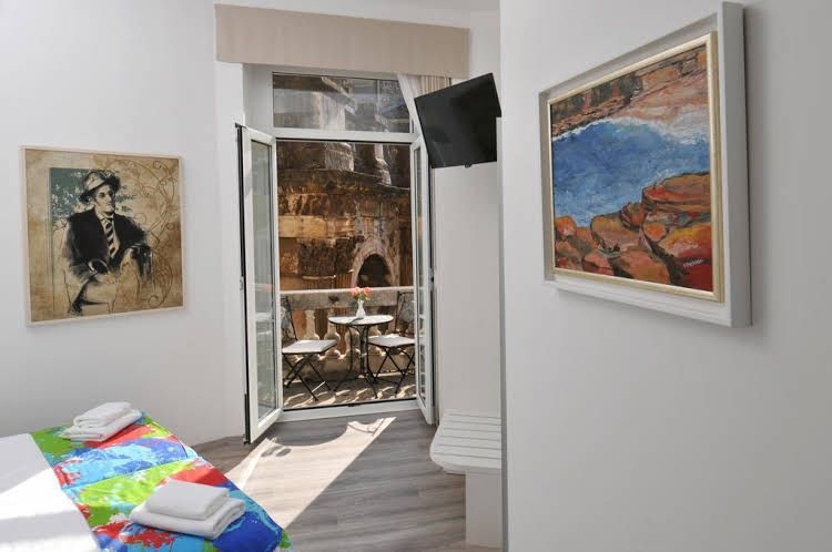 Boutique Hostel Joyce0