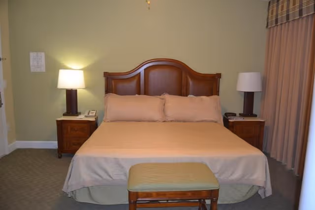 SUITE THREE BEDROOMS