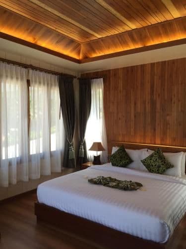 Deluxe Pool Villa with Ocean View